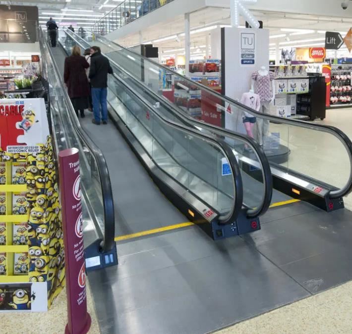 inclined moving walkway